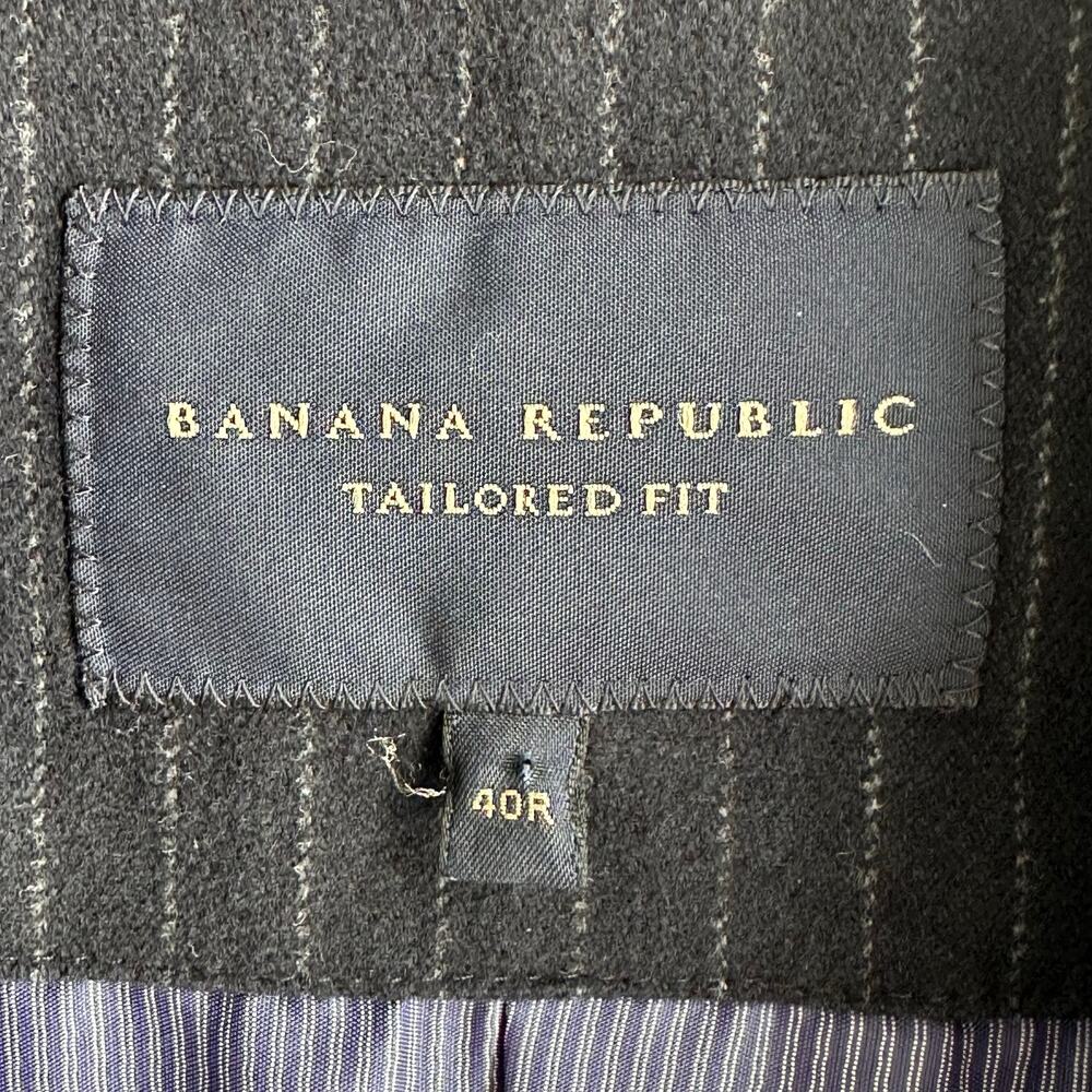 Banana Republic Tailored Fit Navy Pinstripe Blazer Sport Coat 40R Italian Fabric - Picture 7 of 9